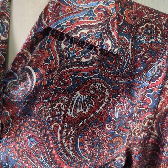 Kasper Womens Size 6P Button Front Shirt Red Blue Paisley Print Long Sleeve - Picture 4 of 10
